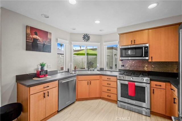 16703 Castaway Ln, Huntington Beach, CA 92649 - photo 2