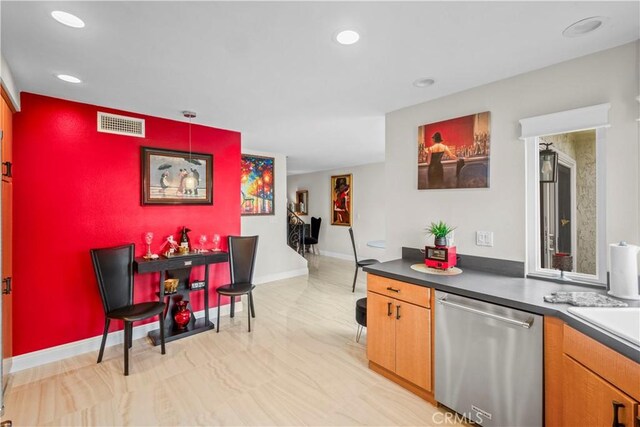16703 Castaway Ln, Huntington Beach, CA 92649 - photo 3