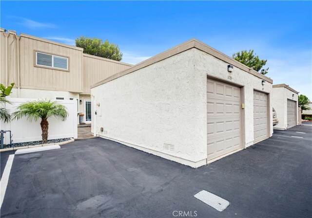 16703 Castaway Ln, Huntington Beach, CA 92649 - photo 24