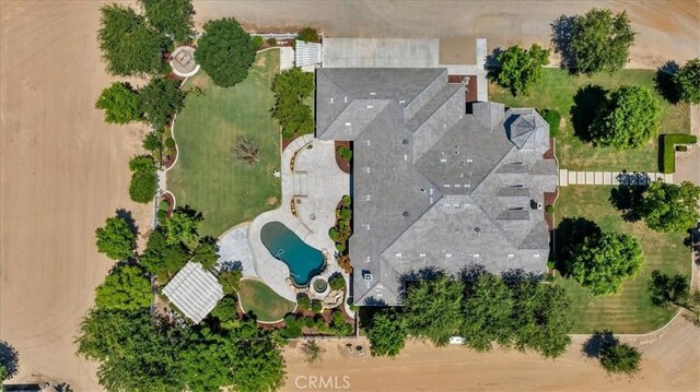 8401 Mayer Ave, Bakersfield, CA 93314 - drone / aerial view of a pool