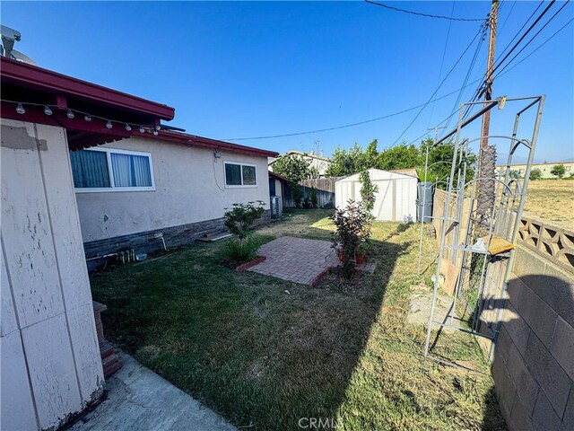 27441 Villa Ave, Highland, CA 92346 - view of yard with a patio area