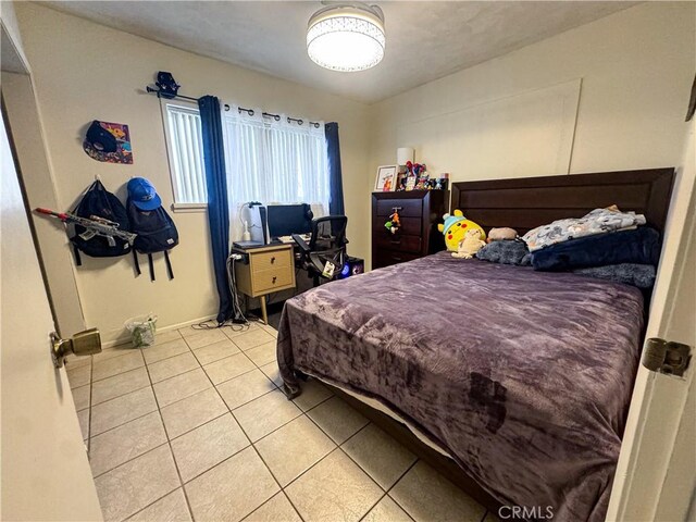 27441 Villa Ave, Highland, CA 92346 - tiled bedroom featuring baseboards