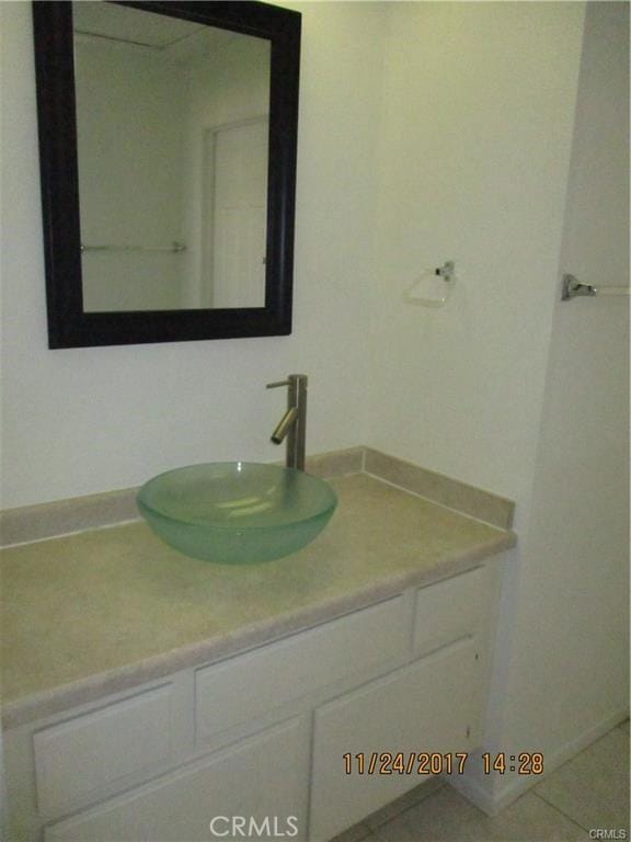 70 Costero Aisle Unit 304, Irvine, CA 92614 - bathroom featuring vanity