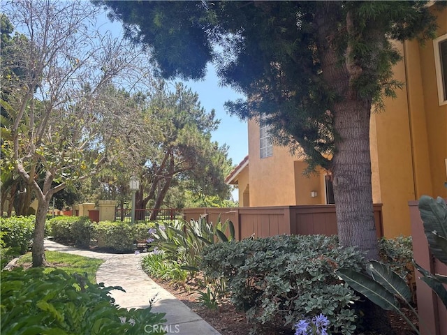 70 Costero Aisle Unit 304, Irvine, CA 92614 - view of yard