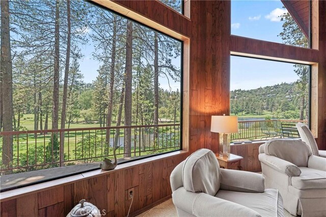 524 Golf Course Rd, Lake Arrowhead, CA 92352 - view of sunroom