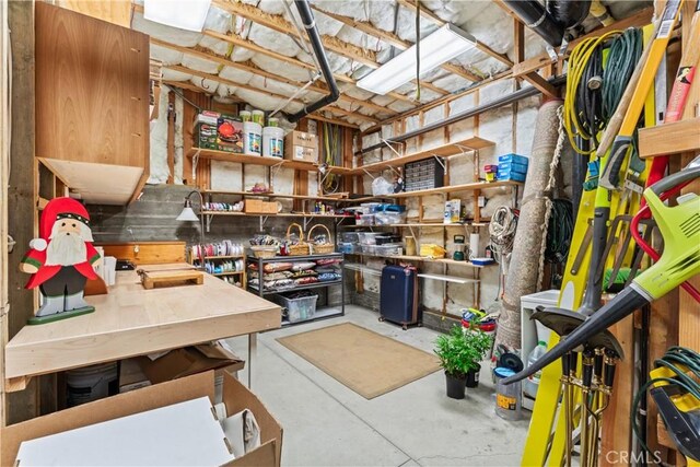 197 Massive Rd, Lake Arrowhead, CA 92317