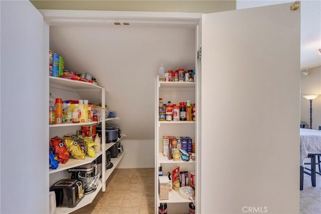 13324 Morningside St, Hesperia, CA 92344 - view of pantry