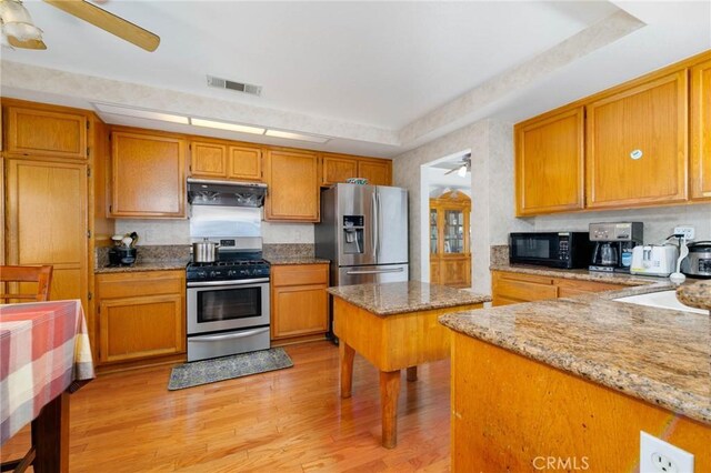 39625 Ranchwood Dr, Murrieta, CA 92563 - photo 12