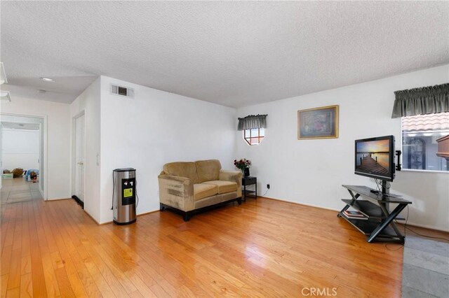 39625 Ranchwood Dr, Murrieta, CA 92563 - photo 14