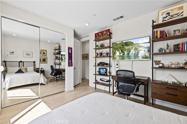 27774 Marquee Dr, Valencia, CA 91381 - bedroom featuring an office area, light wood-style floors, recessed lighting, and a closet