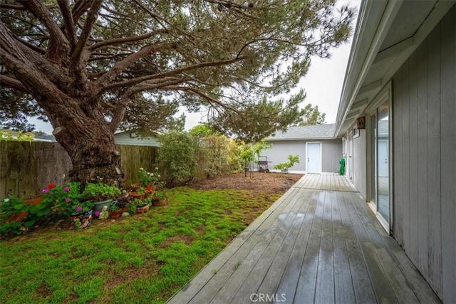 269 Los Padres Ct, Los Osos, CA 93402 - fenced backyard featuring a deck