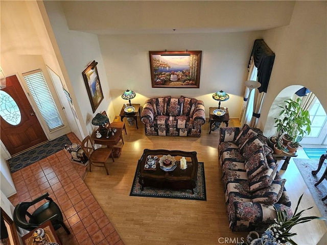 14001 Rabbit Rd, Sylmar, CA 91342 - view of tiled living room