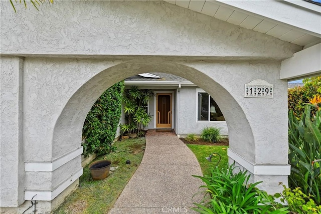 129 Five Crowns Way, Encinitas, CA 92024 - entrance to property with stucco siding