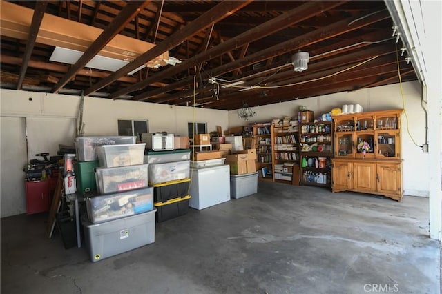5295 Bronson Way, Riverside, CA 92506 - view of garage