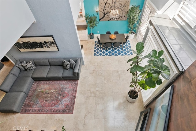 13331 Moorpark St Unit 316, Sherman Oaks, CA 91423 - living area featuring a chandelier