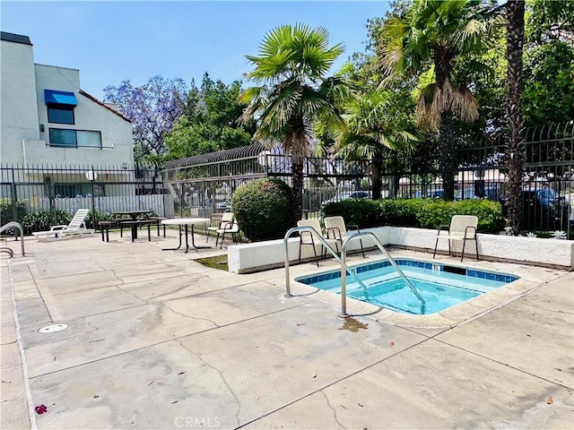 343 Park Shadow Ct, Baldwin Park, CA 91706 - view of swimming pool with a hot tub