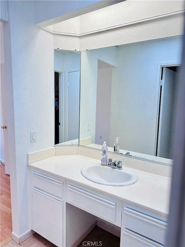 343 Park Shadow Ct, Baldwin Park, CA 91706 - bathroom with vanity
