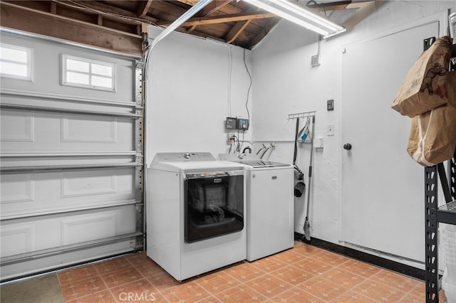 3542 Lillian St, Riverside, CA 92504 - laundry room with washer and dryer and light floors