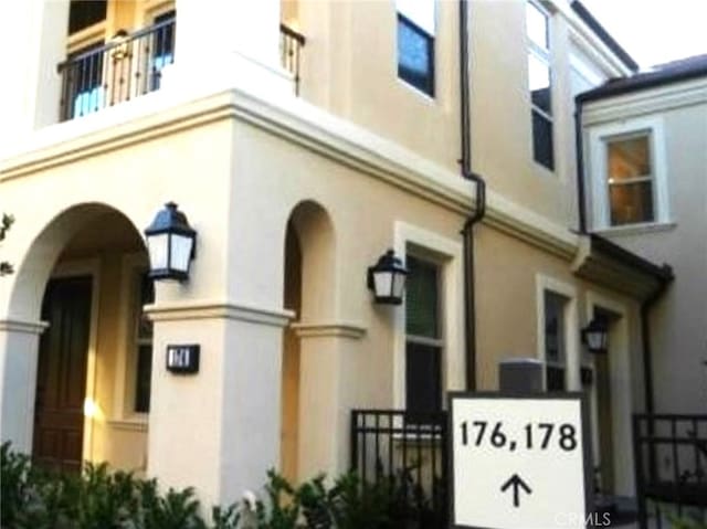 176 Overbrook, Irvine, CA 92620 - view of property