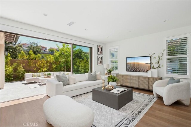 113 Oceano, Irvine, CA 92602 - photo 8