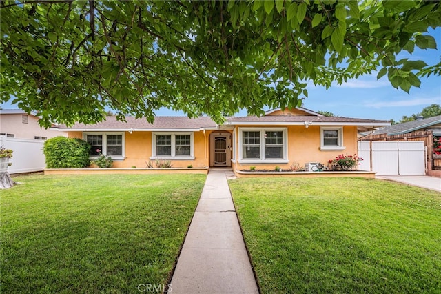 20129 Halsted St, Chatsworth, CA 91311 - ranch-style house featuring stucco siding