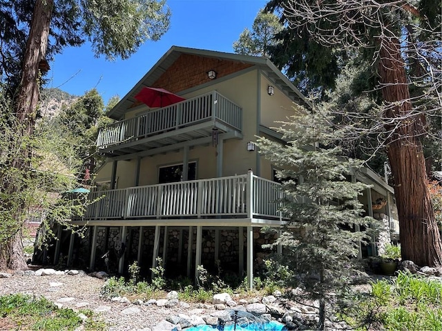 41379 Rainbow Ln, Forest Falls, CA 92339 - rear view of property with a balcony