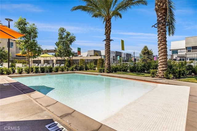 3540 E Peckham Paseo Unit 5, Ontario, CA 91761 - view of community pool
