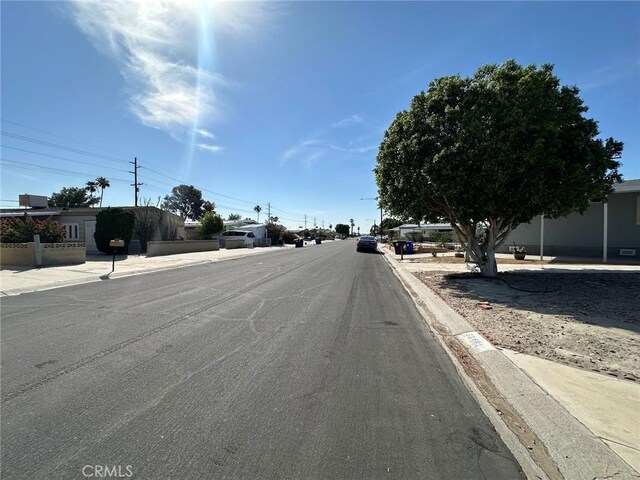 33481 Westchester Dr, Thousand Palms, CA 92276