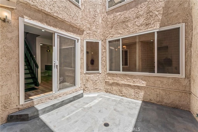 5401 Zelzah Ave Unit 114, Encino, CA 91316 - view of patio / terrace