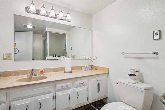 1181 Oakmont Rd Unit 197H, Seal Beach, CA 90740 - bathroom with toilet and vanity