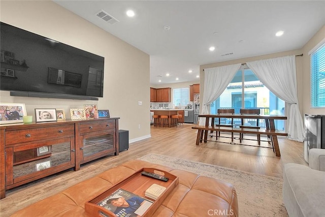 831 Wintergreen Way, Upland, CA 91786 - photo 16