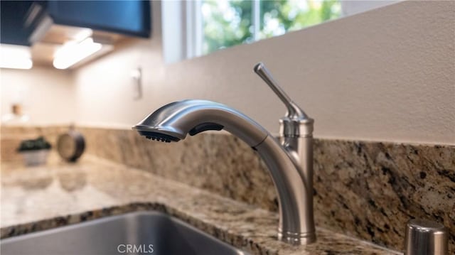 8022 Cresta Bella Rd, Rancho Cucamonga, CA 91730 - kitchen view of a sink