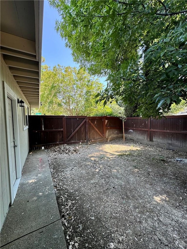 1 Paddle Ct, Sacramento, CA 95833 - view of fenced backyard