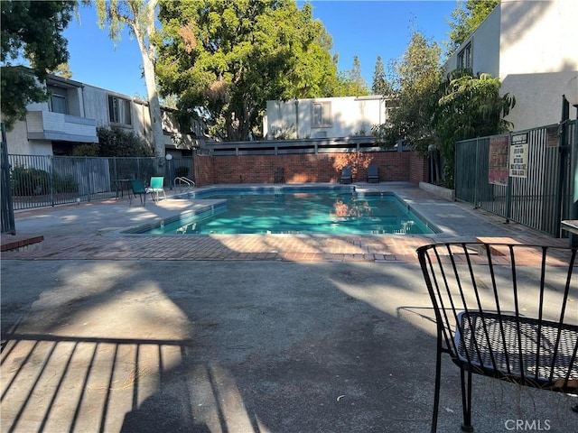 18620 Hatteras Unit 132, Tarzana, CA 91356 - photo 3