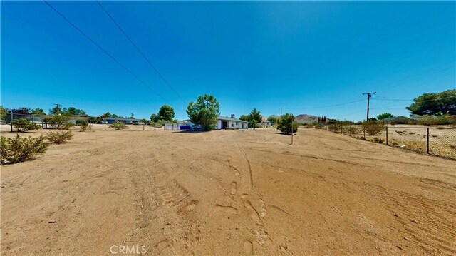 19171 Carlisle Rd, Apple Valley, CA 92307 - view of yard