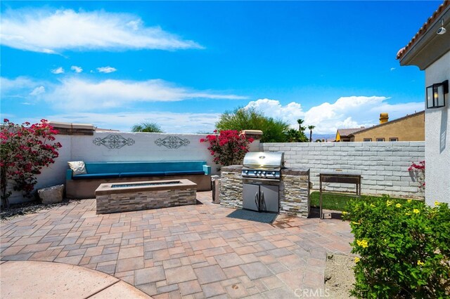 43875 Spiaggia Pl, Indio, CA 92203 - view of patio featuring area for grilling