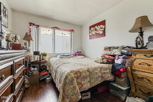 656 W Hemlock St, Port Hueneme, CA 93041 - bedroom featuring dark wood-style floors