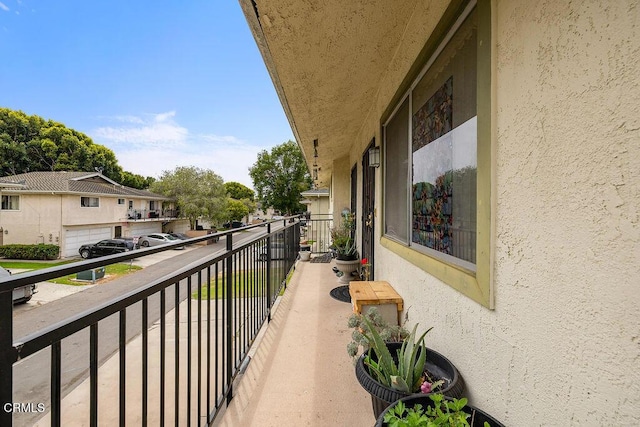 656 W Hemlock St, Port Hueneme, CA 93041 - view of balcony