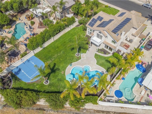 30528 Covecrest Cir, Menifee, CA 92584 - aerial view of a pool