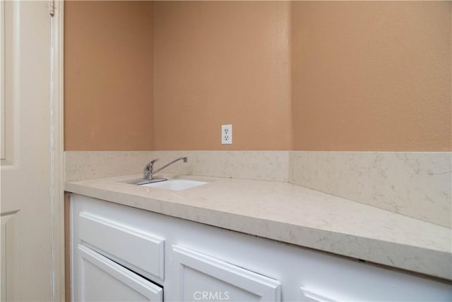 30528 Covecrest Cir, Menifee, CA 92584 - bathroom with vanity