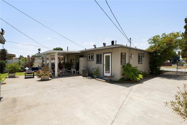 708 S Vecino Dr, Glendora, CA 91740 - back of property with stucco siding and a patio