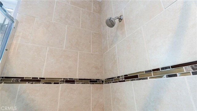4348 Lima St, Los Angeles, CA 90011 - bathroom view of a tile shower