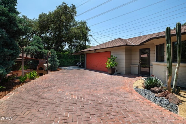 3312 Thorndale Rd, Pasadena, CA 91107 - garage featuring decorative driveway