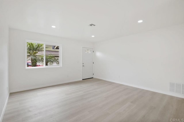 814 Hollister St Unit B, Otay Mesa, CA 92154 - unfurnished room with light wood-type flooring and recessed lighting