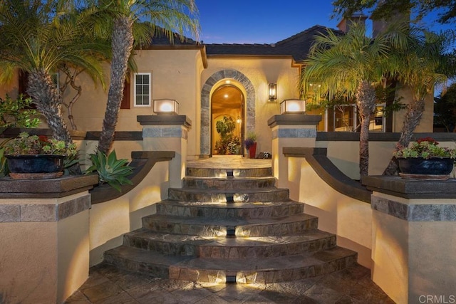 7661 Sitio Algodon, Carlsbad, CA 92009 - entrance to property with stucco siding