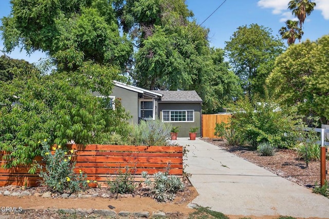 310 N Fulton St, Ojai, CA 93023 - view of front facade featuring stucco siding