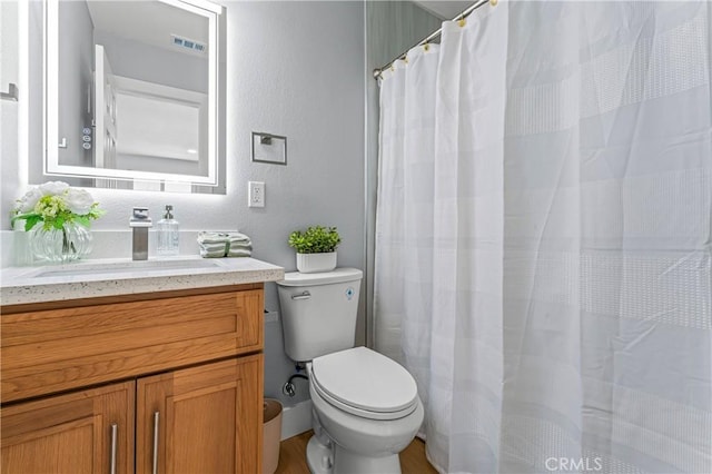 10352 Lincoln Ave, Hesperia, CA 92345 - bathroom with vanity, a shower with curtain, and a textured wall