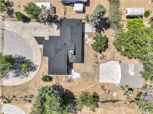 10352 Lincoln Ave, Hesperia, CA 92345 - drone / aerial view