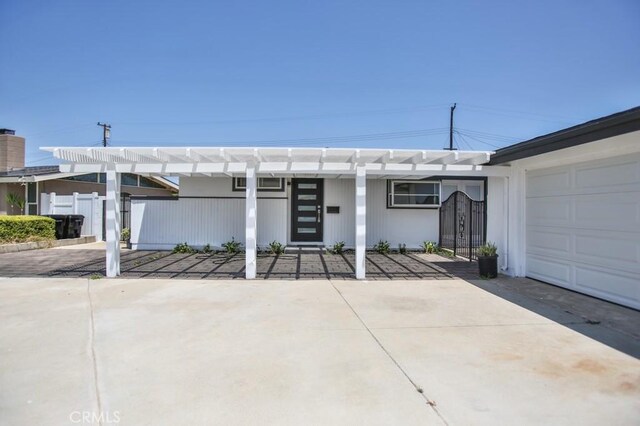 13282 Cherry St, Westminster, CA 92683 - view of front of house featuring a pergola