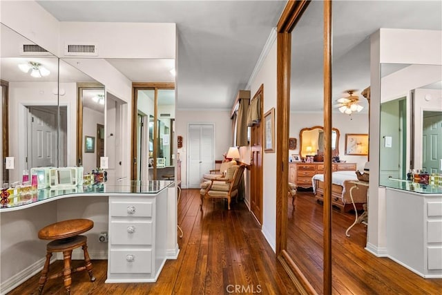 9214 Mclennan Ave, Northridge, CA 91343 - ensuite bathroom with wood-type flooring, ceiling fan, and crown molding